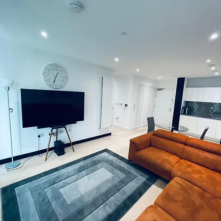 Ds Rentals - Entire 1 Bedroom Apartment London Exterior photo