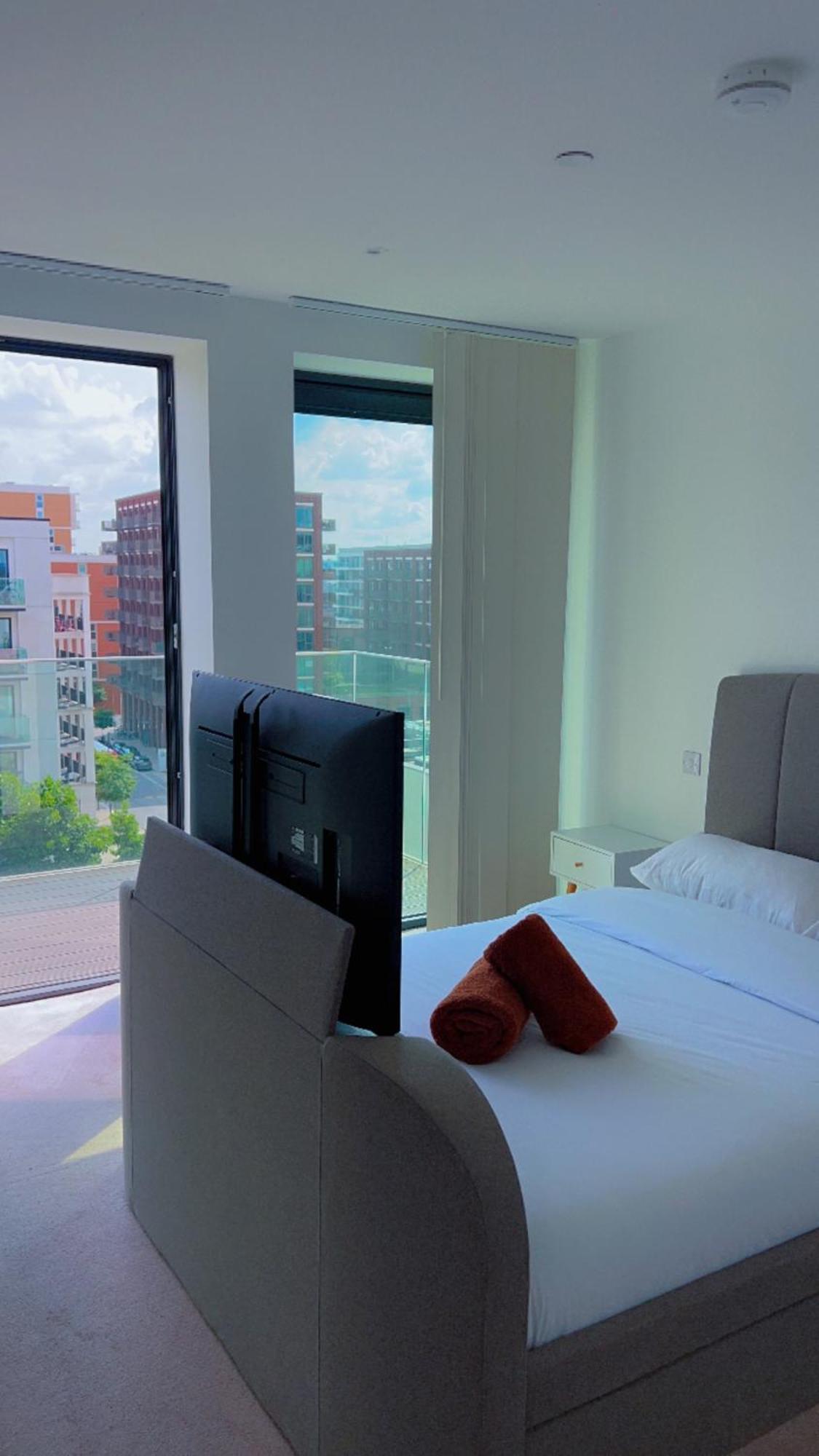 Appartamento Ds - Entire 1 Bedroom Londra